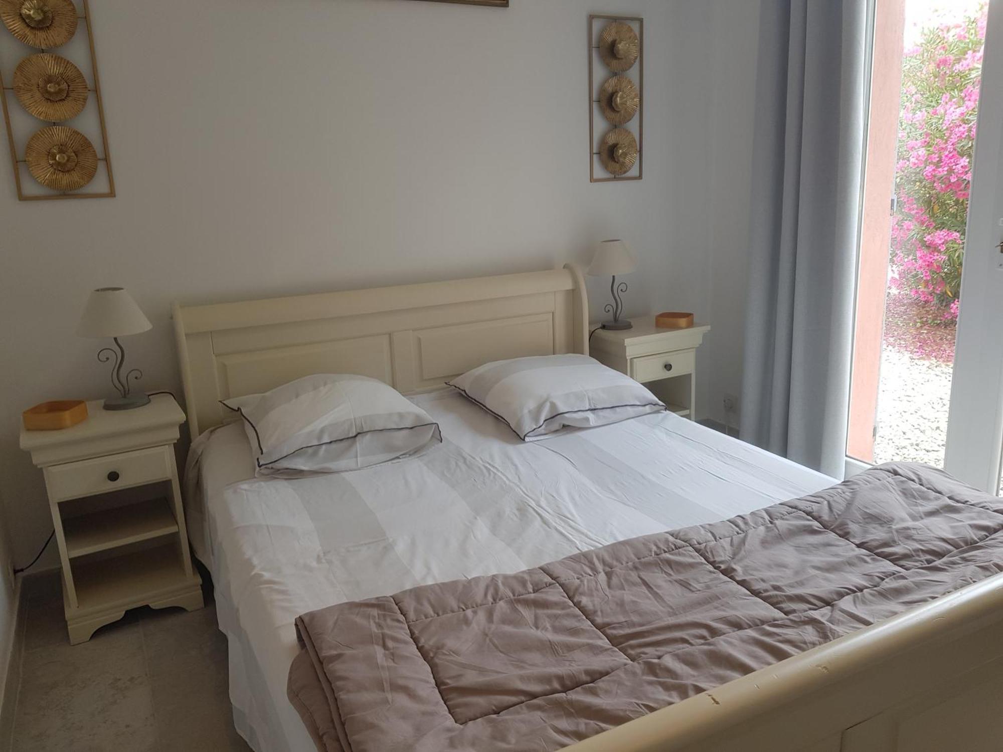 Les Lezards 2 Au Soleil Draguignan Bed & Breakfast Bagian luar foto